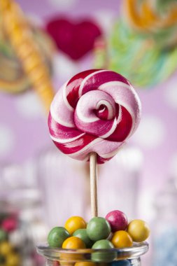 Şekerler çeşitli renk 