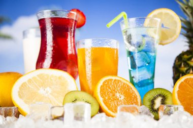 Tropik kokteyller seti