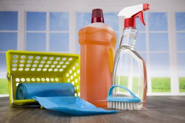 çeşitli temizlik ürünleri