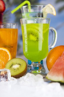 Tropik kokteyller seti