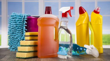 çeşitli temizlik ürünleri