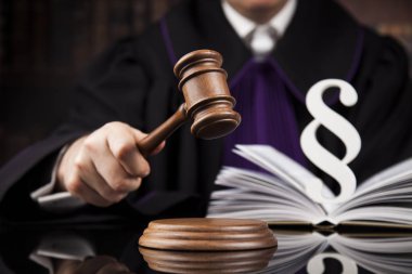  yargı ve hukuk Tema