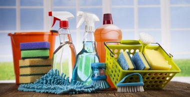 çeşitli temizlik ürünleri