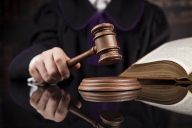 Adalet ve hukuk kavramı. 