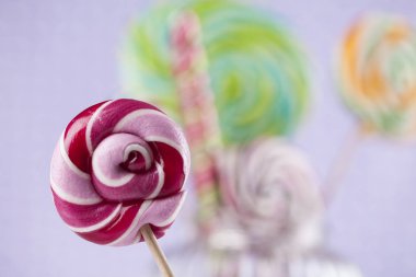 Şekerler çeşitli renk 