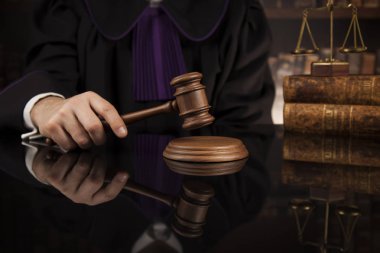 Adalet ve hukuk kavramı