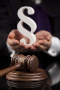  yargı ve hukuk Tema