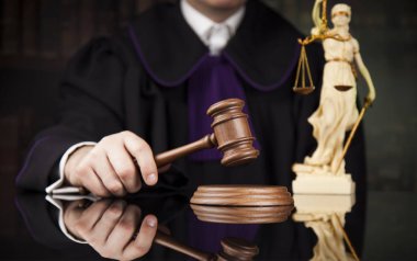 Adalet ve hukuk kavramı. 