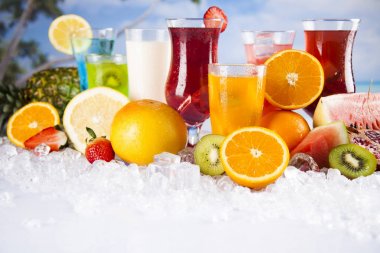 Tropik kokteyller seti