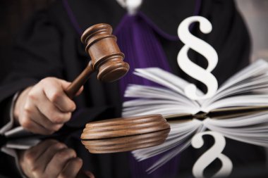  yargı ve hukuk Tema