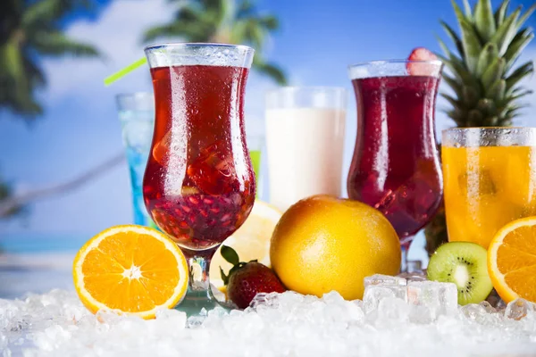 Variety of cold drinks — Stock Photo, Image
