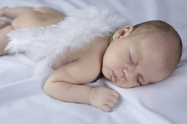 Bebê recém-nascido bonito — Fotografia de Stock