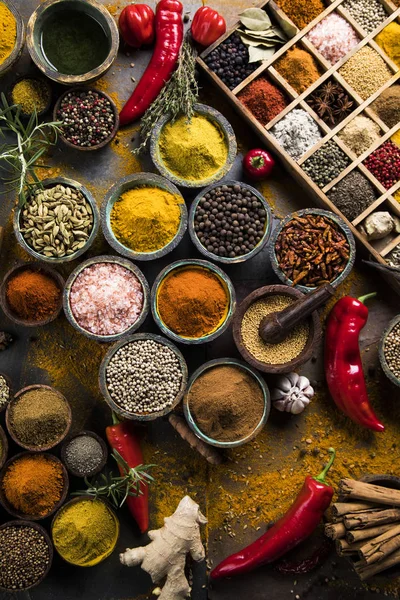 Assorted Spices in a wooden box — Stock Photo, Image