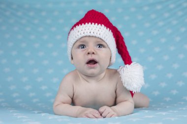 küçük şirin bebek kız 