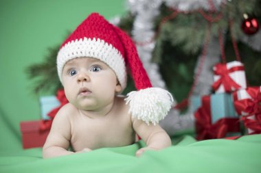 küçük şirin bebek kız 