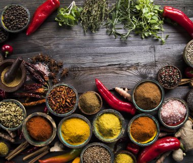 Çeşit çeşit çeşit baharat