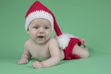 Bebek yılbaşı şapkası