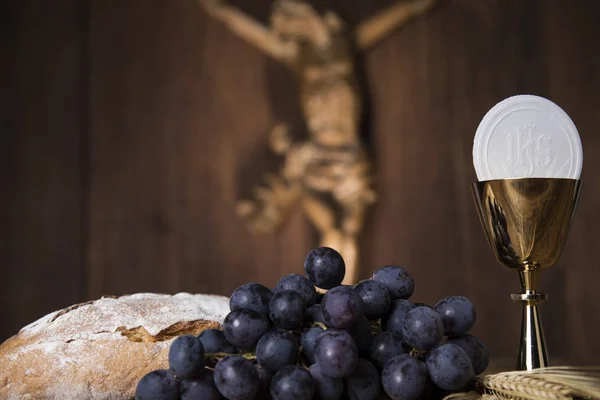 Sacrament van communie, symbool van de Eucharistie — Stockfoto