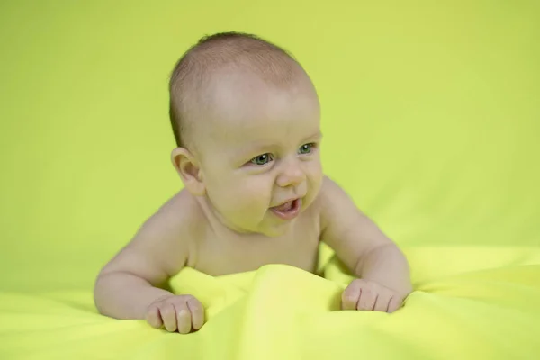 Cute happy baby girl — Stock Photo, Image