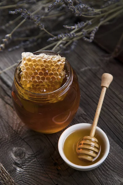 Fresh Sweet honey — Stock Photo, Image