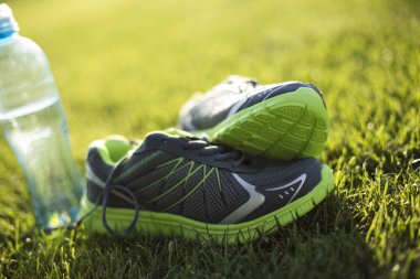 Çalışan, eğitim ve sağlıklı yaşam tarzı