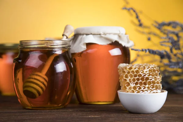 Färsk söt honung — Stockfoto