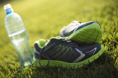 Çalışan, eğitim ve sağlıklı yaşam tarzı