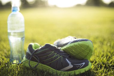 Çalışan, eğitim ve sağlıklı yaşam tarzı