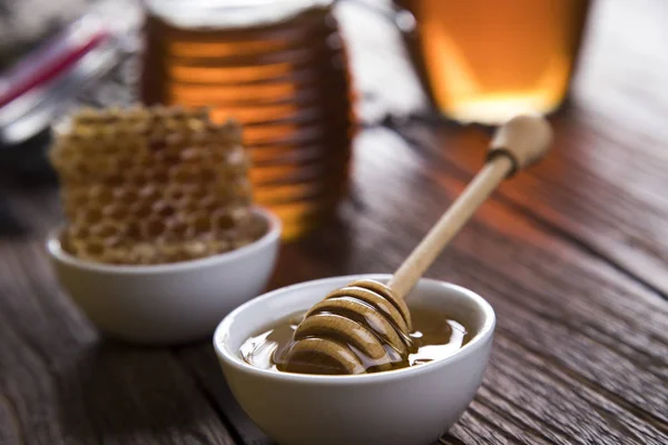 Fresh Sweet honey — Stock Photo, Image