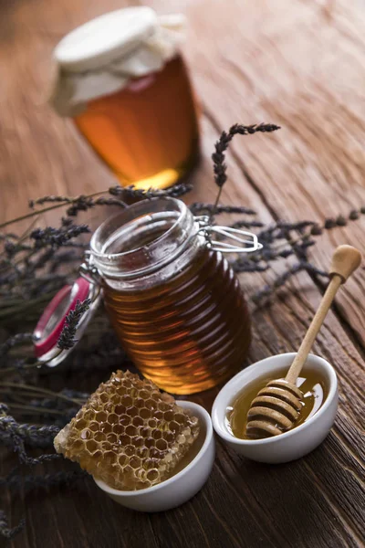 Fresh Sweet honey — Stock Photo, Image