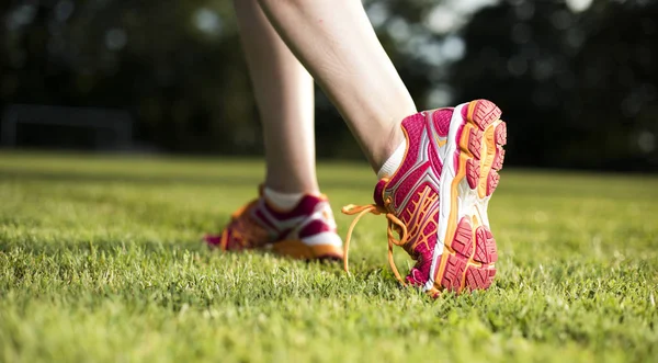 Fitness mulher correndo — Fotografia de Stock