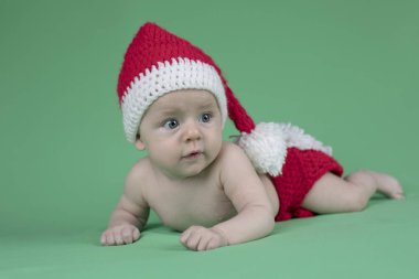 Bebek yılbaşı şapkası