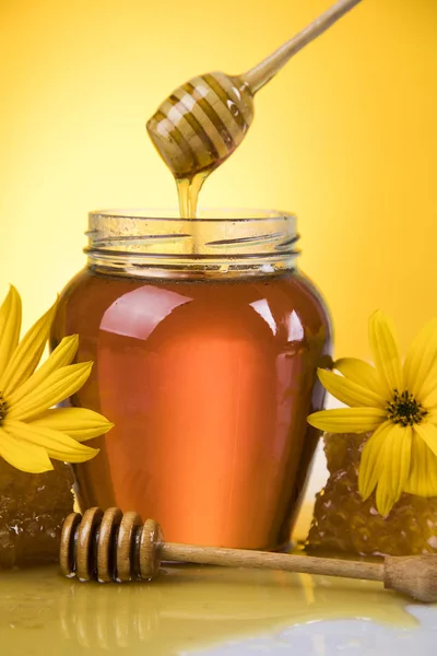 Sweet Fresh honey — Stock Photo, Image