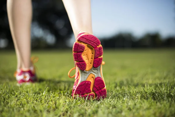 Fitness mulher correndo — Fotografia de Stock