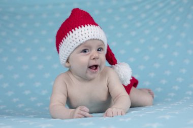 Bebek yılbaşı şapkası