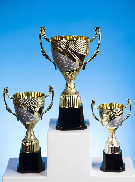 Winnaar Podium Sport Symbolen Sport Podium Kopjes Winnaars Award — Stockfoto