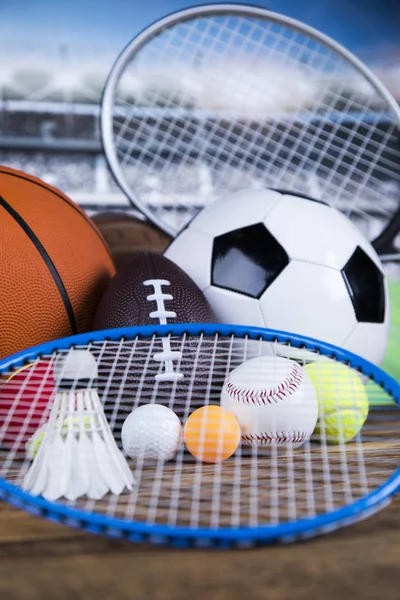 Attrezzature sportive e palle — Foto Stock
