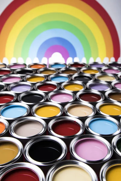 Tęczowe Kolory Otwarte Puszki Farby — Zdjęcie stockowe