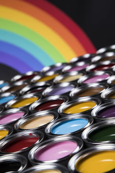 Regenbogen Blechdosen Mit Farbe — Stockfoto