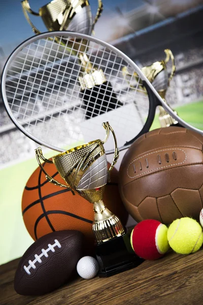 受賞者賞 スポーツ機器 ボールのカップ — ストック写真
