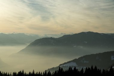 Güzel kış dağ manzarası