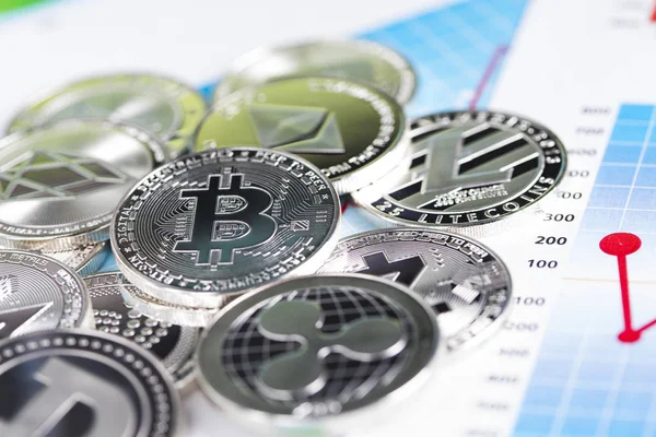 Bitcoin, litecoin, etherium coins close up, Dinero virtual backgr — Foto de Stock