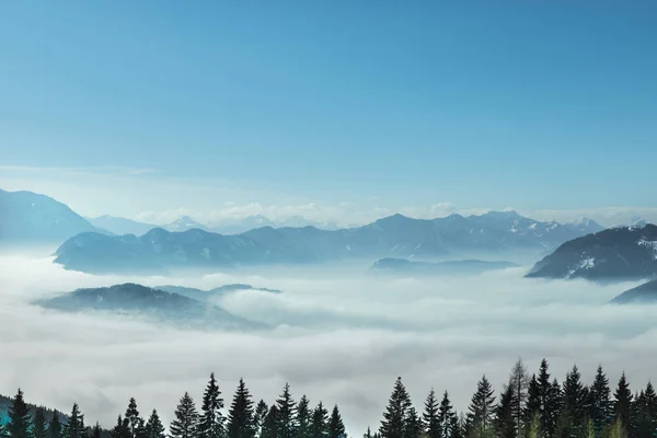 Schöne Winter Naturlandschaft Atemberaubender Blick Auf Die Berge — Stockfoto