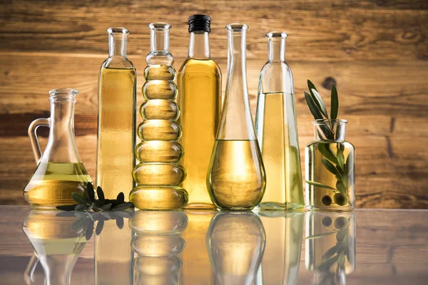 Olive Oil Bottles Olive Branch Cooking Oils — Stock Photo, Image