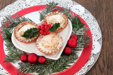 geleneksel Noel kıymalı börek