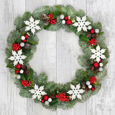 Noel kar tanesi çelenk