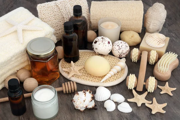 Natural Spa Products and Accessories — Stock Photo, Image