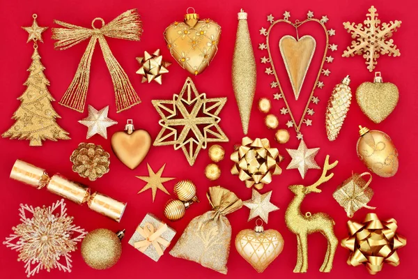 Ouro Natal bauble decorações — Fotografia de Stock