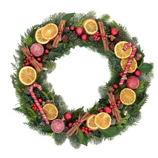 Festive Christmas Wreath — Stock Photo, Image