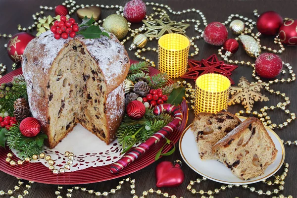 Italienischer Weihnachtskuchen — Stockfoto